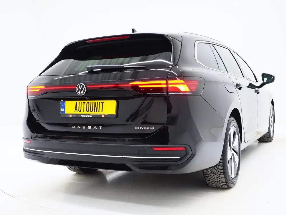 Volkswagen Passat Variant 1.5 eHybrid 204PK | Leder/Alcantar uit 2025, foto 9