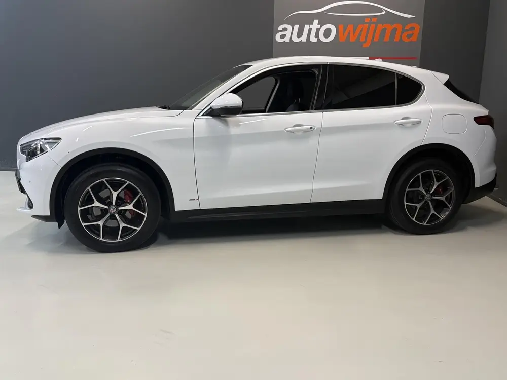 Alfa Romeo Stelvio 2.0 Turbo 280pk AWD Super Q4 Apple carpla uit 2019, foto 4