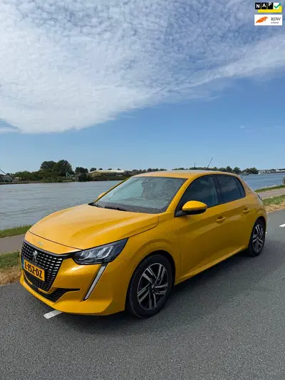 Peugeot 208 1.2 PT Turbo 100pk Allure Pack Camera uit 2021