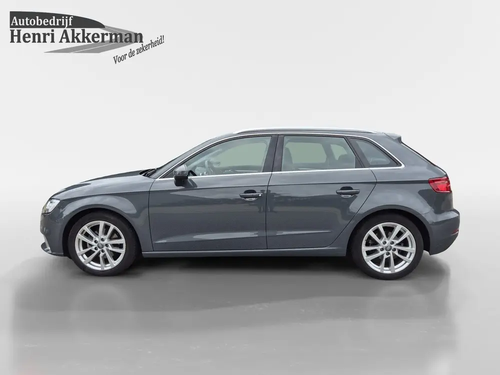 Audi A3 35 TFSI CoD Advance uit 2020, foto 2