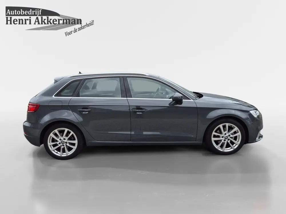 Audi A3 35 TFSI CoD Advance uit 2020, foto 6