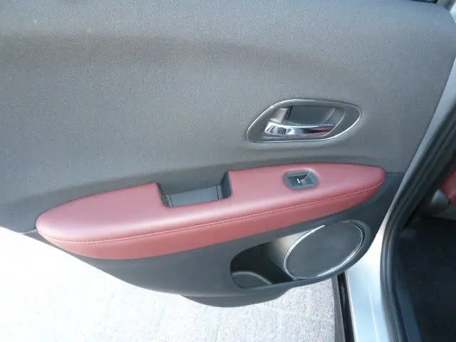 Honda Hr-V 1.5 i-VTEC CVT 182pk TURBO Sport NAV CAMERA PDC uit 2020, foto 12