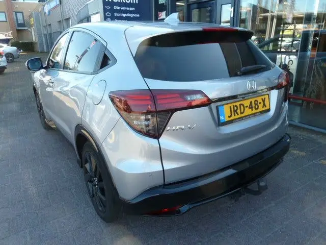 Honda Hr-V 1.5 i-VTEC CVT 182pk TURBO Sport NAV CAMERA PDC uit 2020, foto 15