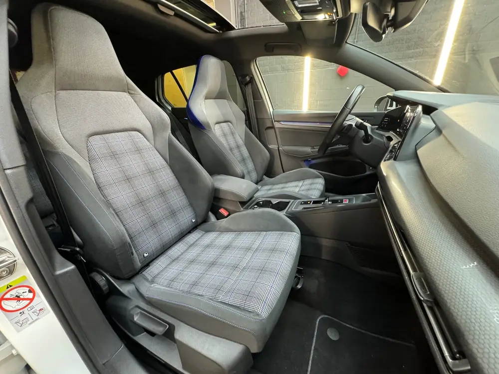 Volkswagen Golf 1.4 eHybrid GTE Pano|Camera|HuD|IQ|Trekhaak uit 2021, foto 6