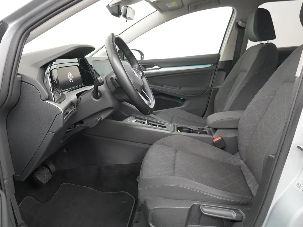 Volkswagen Golf Variant 1.0 eTSI Life Business - Navigatie uit 2021, foto 11