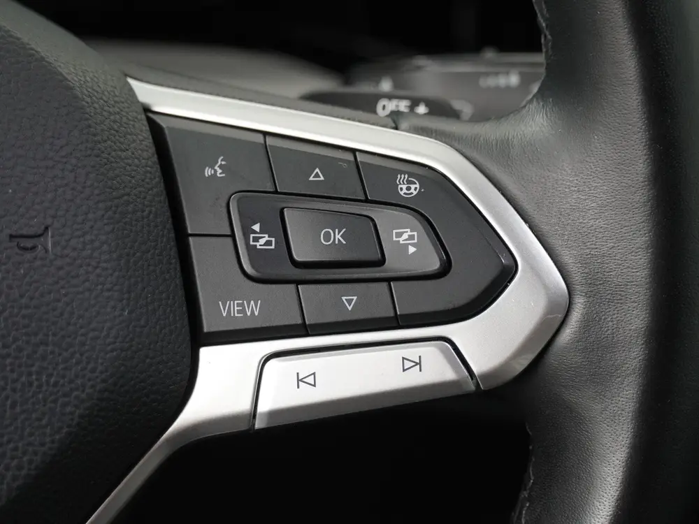 Volkswagen Golf Variant 1.0 eTSI Life Business - Navigatie uit 2021, foto 19