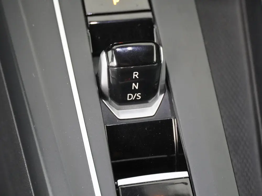 Volkswagen Golf Variant 1.0 eTSI Life Business - Navigatie uit 2021, foto 20