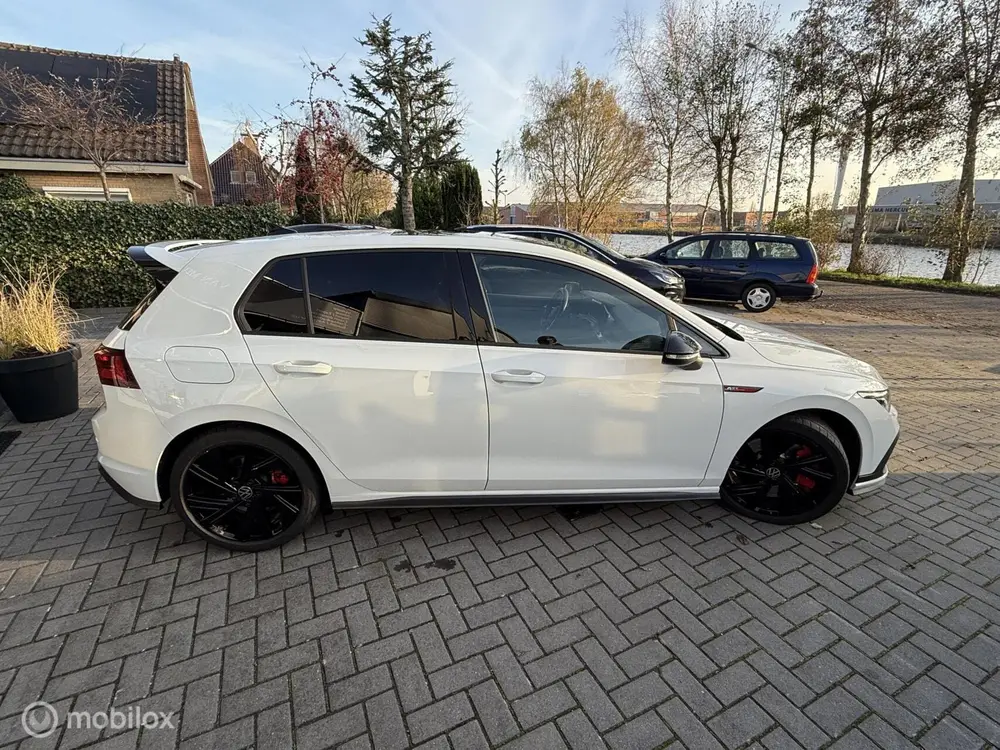 Volkswagen Golf 2.0 TSI GTI Clubsport, Panoramadak, IQ light uit 2022, foto 9