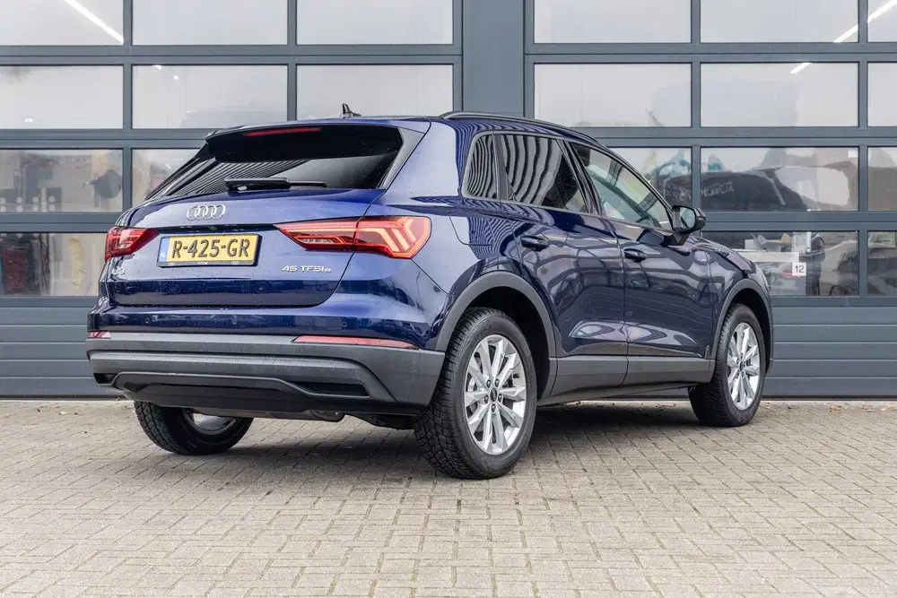 Audi Q3 45 TFSIe 245pk Advanced Edition uit 2022, foto 2