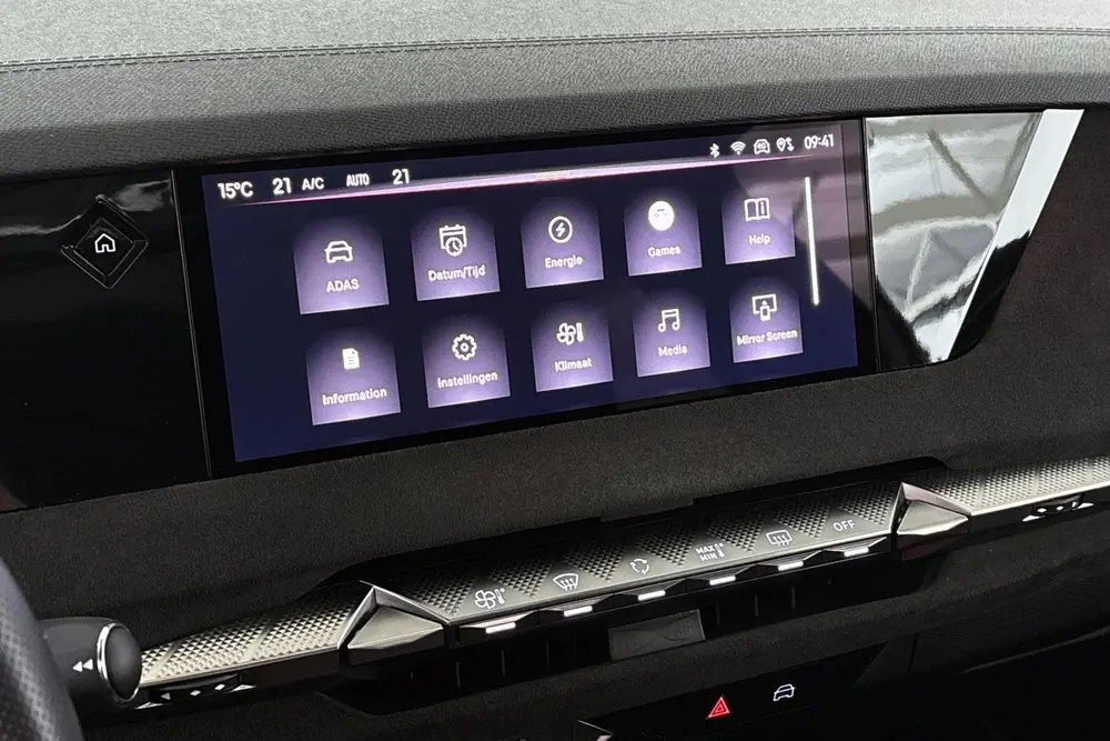 DS Automobiles DS 4 DS 4 E-Tense Performance Line+ PHEV Panora uit 2023, foto 14