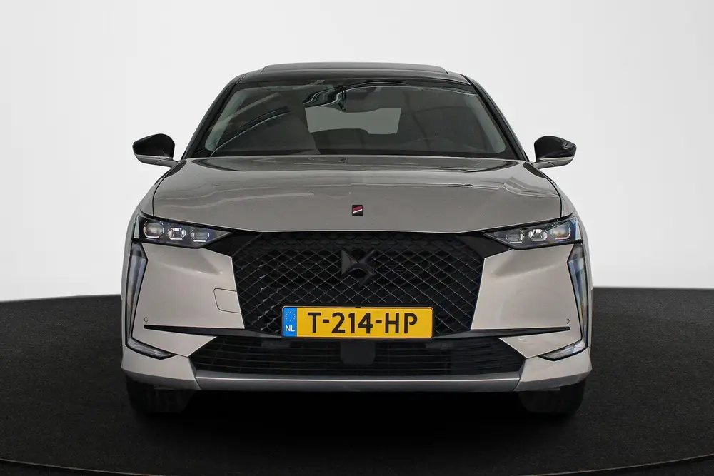 DS Automobiles DS 4 DS 4 E-Tense Performance Line+ PHEV Panora uit 2023, foto 16