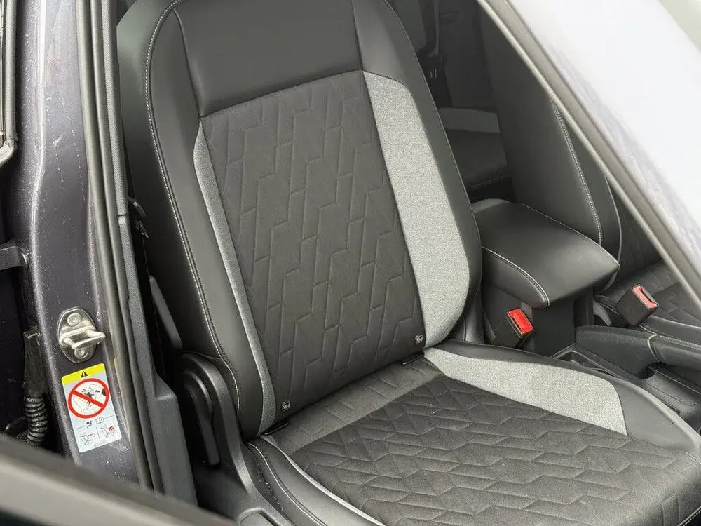 Volkswagen T-Cross 1.0 TSI Goal | trekhaak | ACC | Navi uit 2025, foto 15