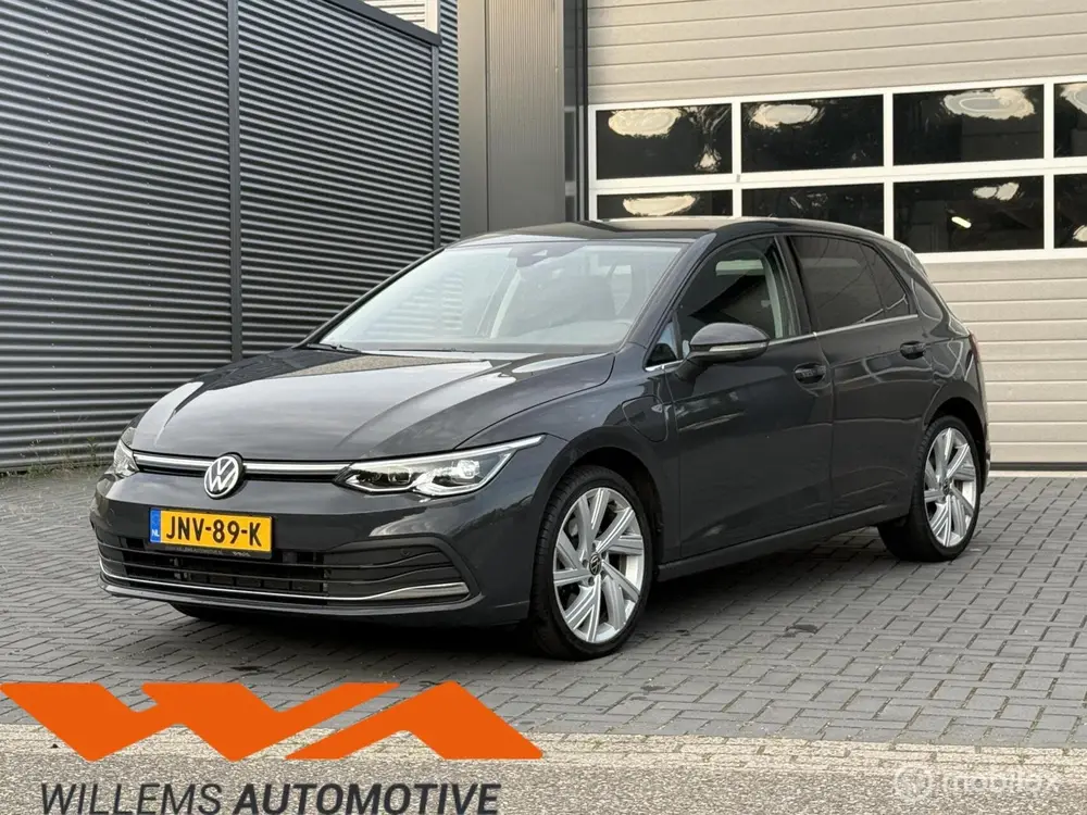 Volkswagen Golf 1.4 eHybrid 204PK 18'inch-ACC-Memory-Massage uit 2021