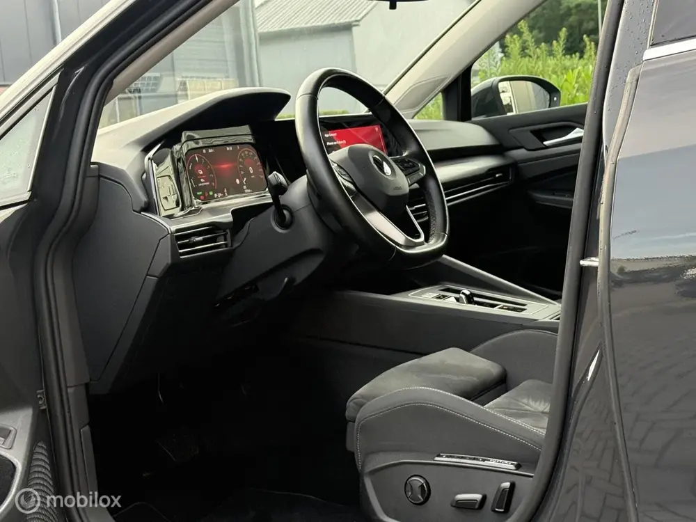 Volkswagen Golf 1.4 eHybrid 204PK 18'inch-ACC-Memory-Massage uit 2021, foto 3