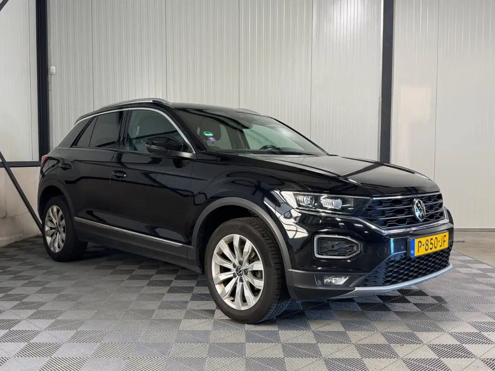 Volkswagen T-Roc 1.5 TSI DSG | Sport | Navi | Camera | Virtu uit 2022, foto 6