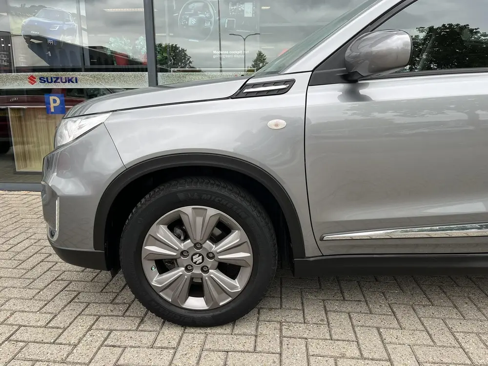 Suzuki Vitara 1.0 Boosterjet Select Automaat | All season Ba uit 2019, foto 5