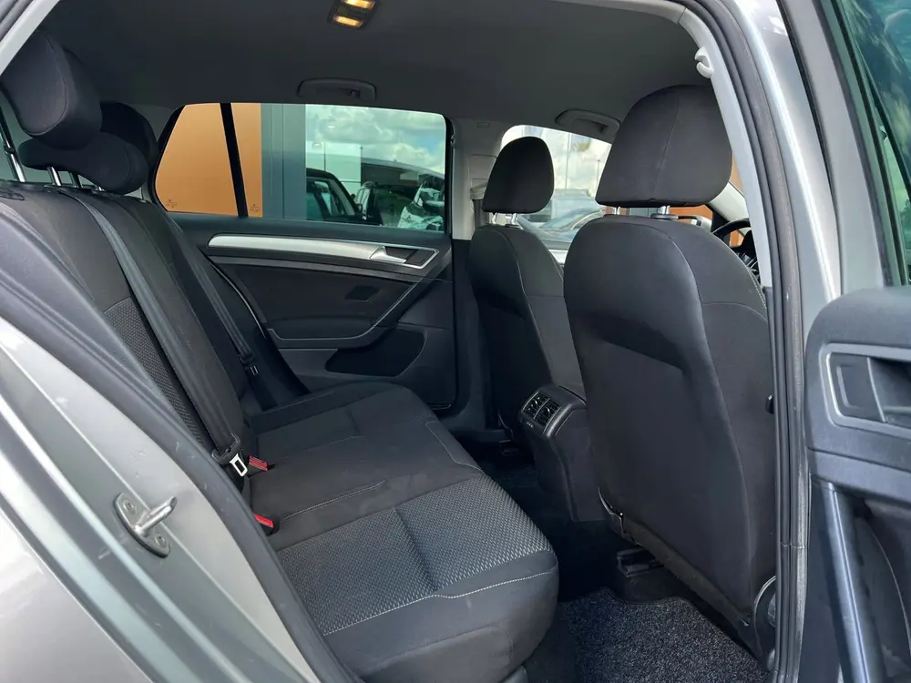 Volkswagen Golf 1.0 TSI automaat|Carplay|Clima|Cruise|PDC uit 2019, foto 10