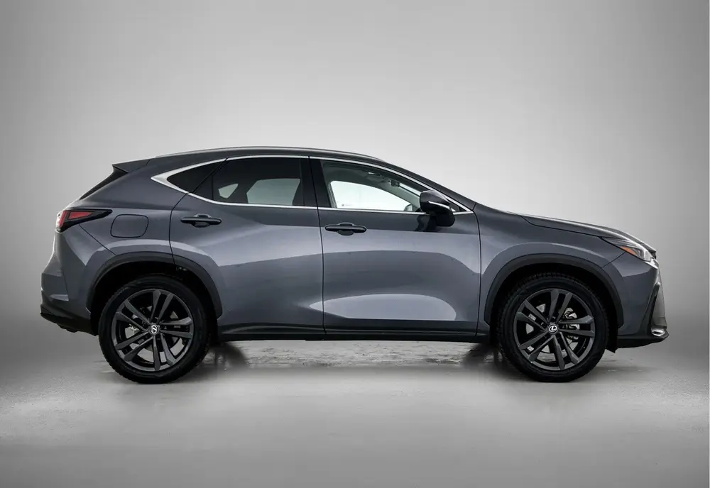 Lexus NX 450h+ AWD Luxury Line uit 2023, foto 14