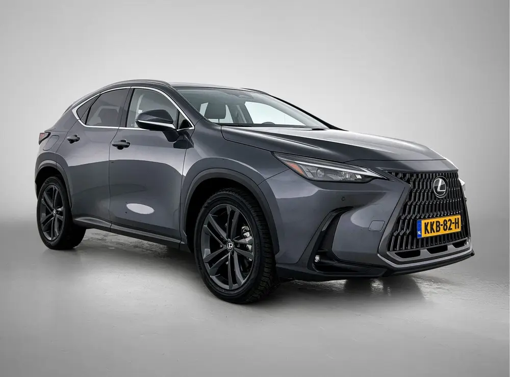 Lexus NX 450h+ AWD Luxury Line uit 2023, foto 15
