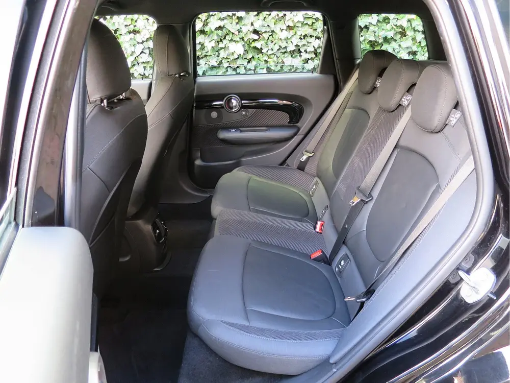 Mini Clubman 1.5 Cooper Chili Business Ed. F54 NL-auto uit 2019, foto 11