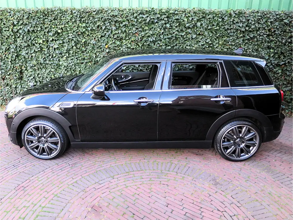 Mini Clubman 1.5 Cooper Chili Business Ed. F54 NL-auto uit 2019, foto 4