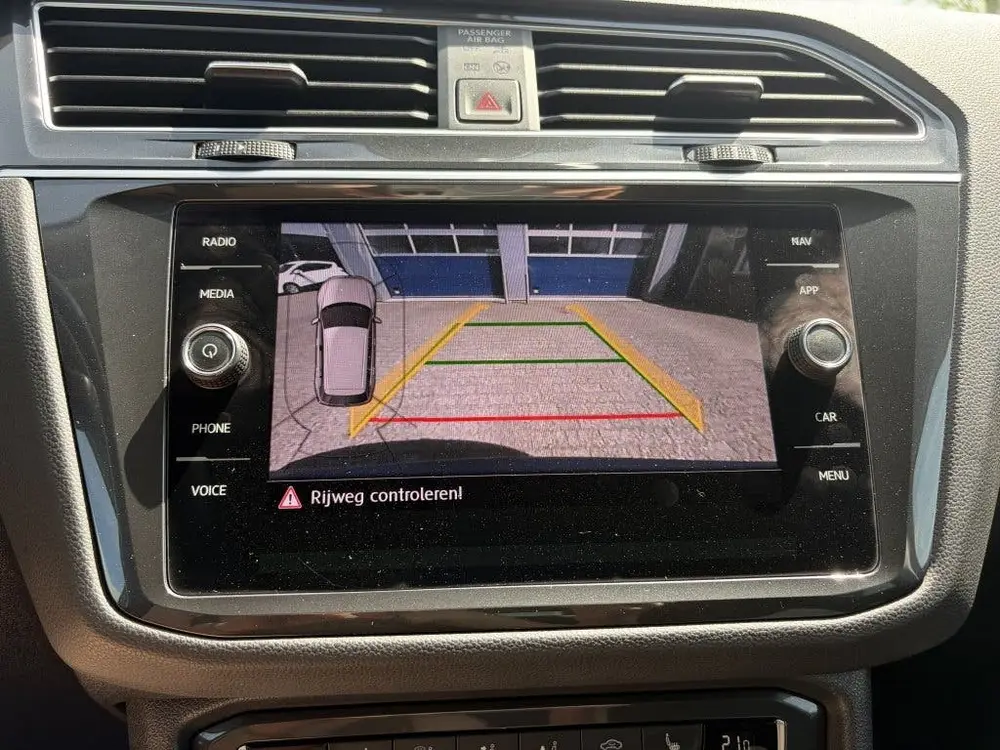 Volkswagen Tiguan 1.5 TSI Highl. Bus R-line|achteruitrijcame uit 2019, foto 4
