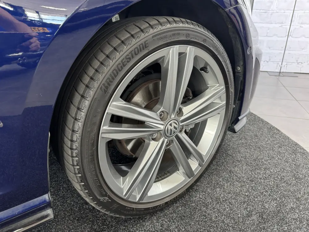 Volkswagen Golf 1.0 TSI Highline ACC Navigatie Stoelverwarmi uit 2019, foto 8