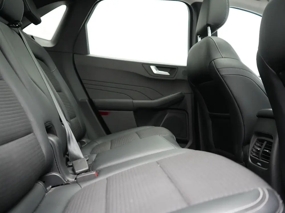 Ford Kuga 2.5 Titanium X PHEV 225pk Dealer O.H. uit 2022, foto 6