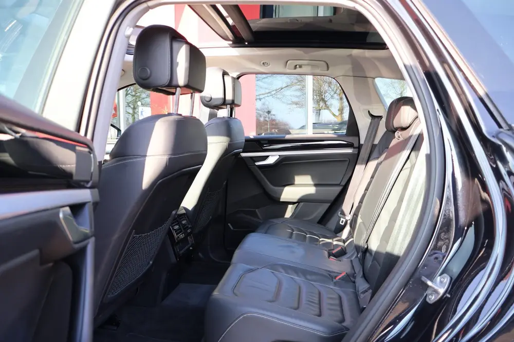 Volkswagen Touareg 3.0 TDI 4MOTION | Panoramadak | Winter Pa uit 2019, foto 19