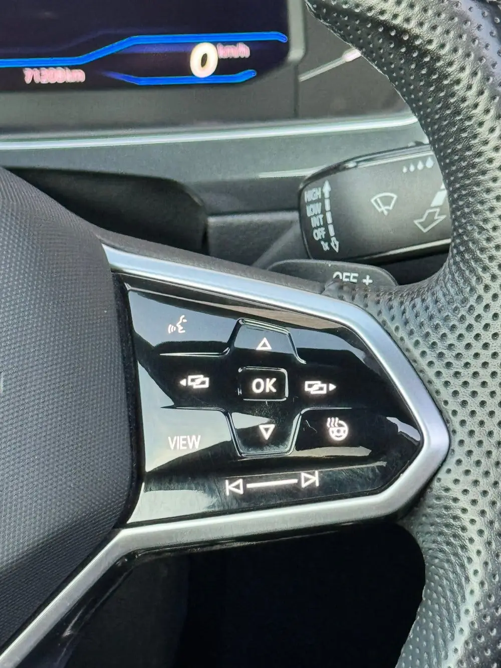 Volkswagen Tiguan 1.5 TSI ACT 150pk DSG 2020 Grijs HeadUp uit 2020, foto 12