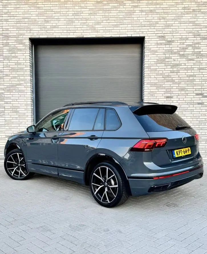 Volkswagen Tiguan 1.5 TSI ACT 150pk DSG 2020 Grijs HeadUp uit 2020, foto 7