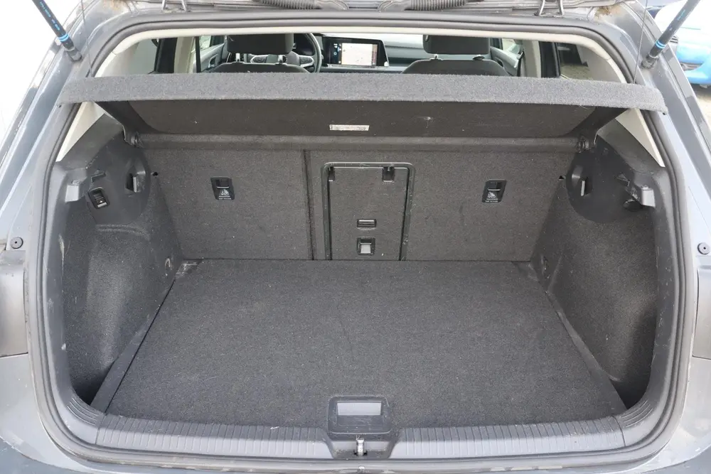 Volkswagen Golf 1.0 eTSI Life Business BTW auto, Navigatie uit 2020, foto 16