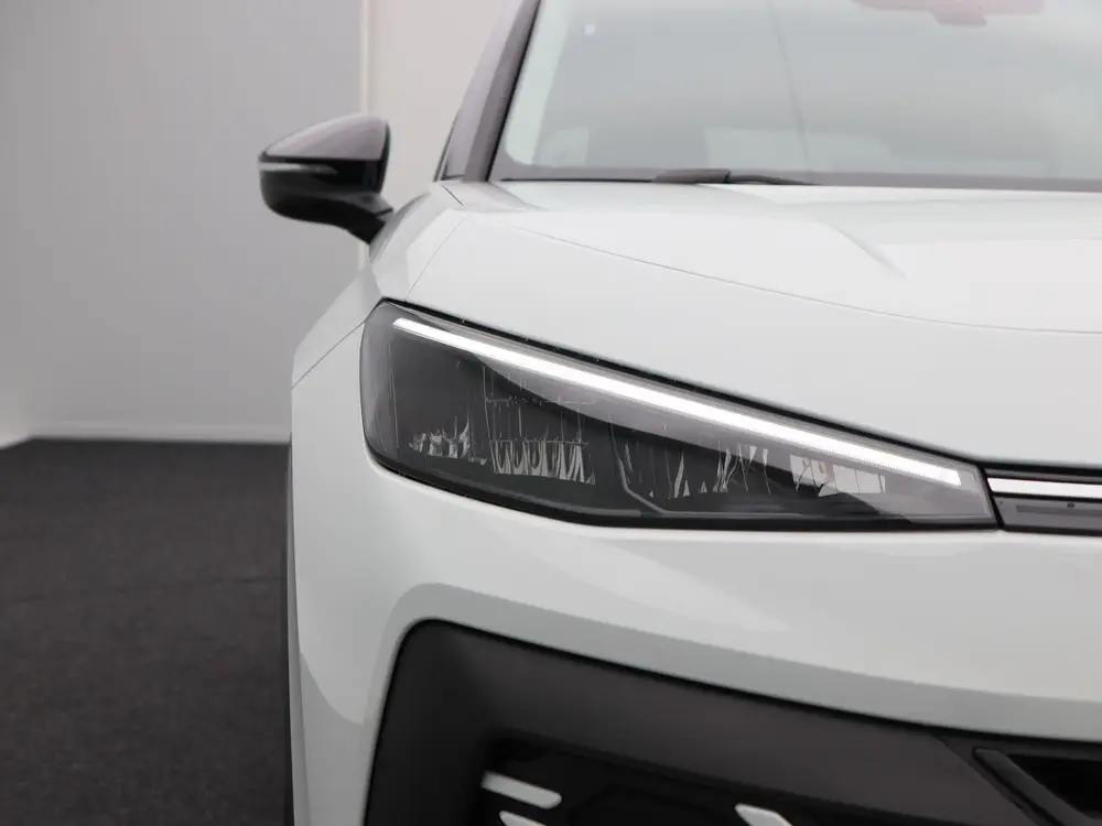 Volkswagen T-Roc Life First Edition 1.5 eTSI 116 PK | Trekha uit 2026, foto 8