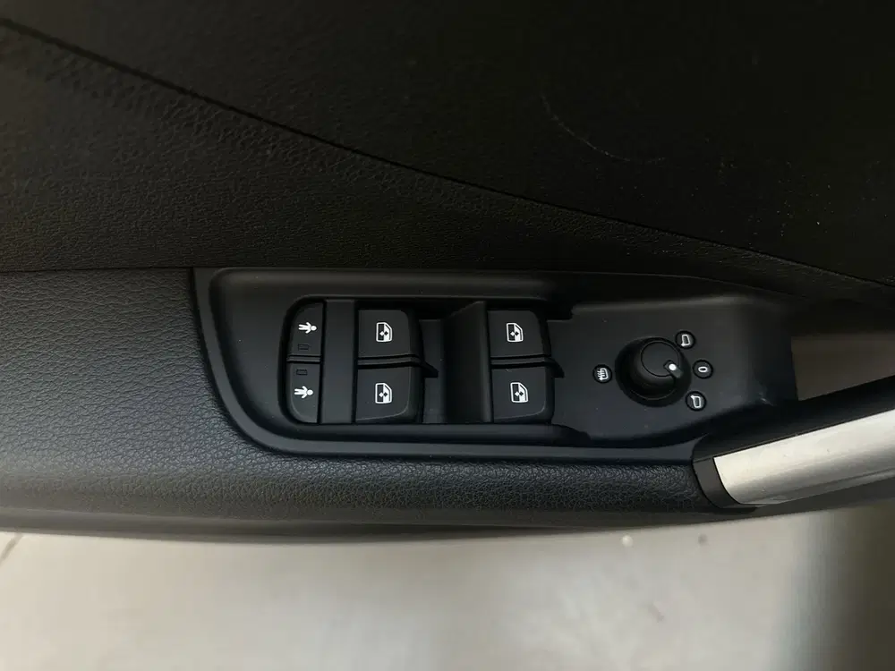 Audi Q2 30 TFSI Pro Line App-Connect DAB+ Climate uit 2022, foto 18