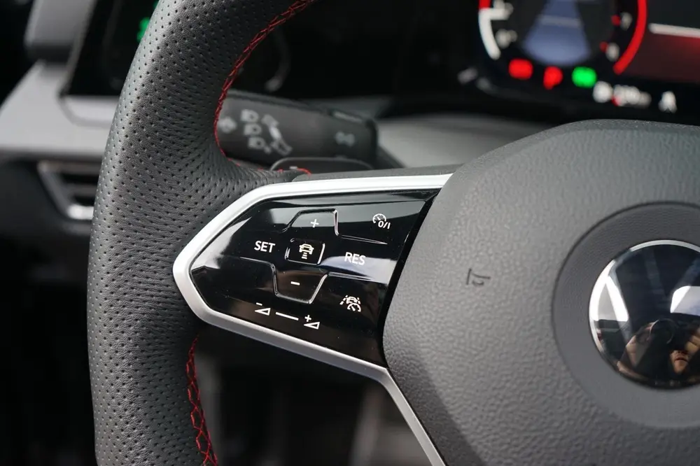 Volkswagen Golf 2.0 TSI GTI CLUBSPORT 45 EDITION Panodak Akr uit 2022, foto 20