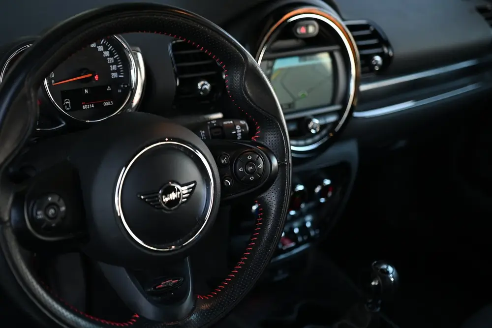 Mini Clubman Cooper Chili uit 2019, foto 16