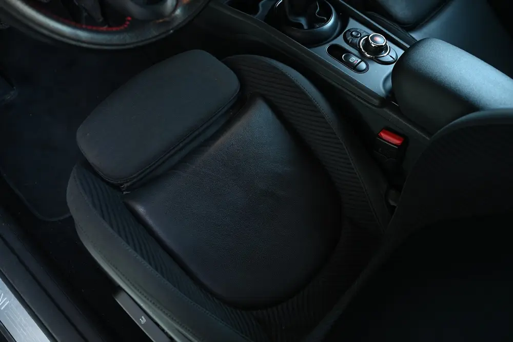 Mini Clubman Cooper Chili uit 2019, foto 19