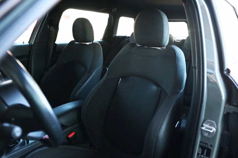 Mini Clubman Cooper Chili uit 2019, foto 3