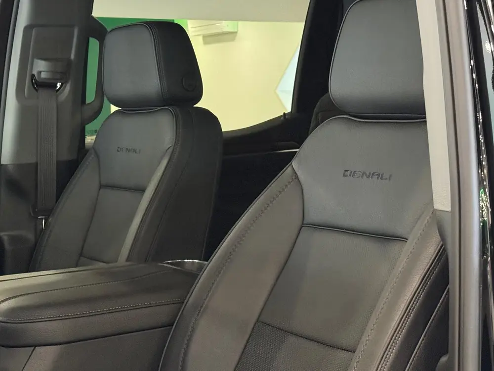 GMC Sierra 6.2 V8 DENALI (bj 2024) uit 2024, foto 19