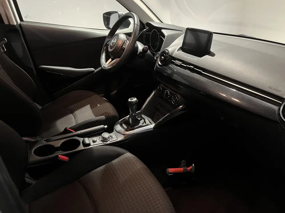 Mazda 2 1.5 Skyactiv-G Sport Selected uit 2019, foto 3