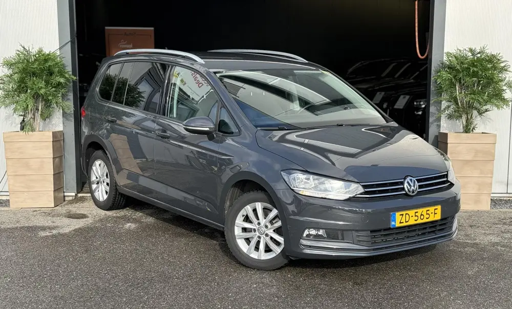 Volkswagen Touran 1.5 TSI Comfortline Business 7p / NAP / CA uit 2019, foto 13