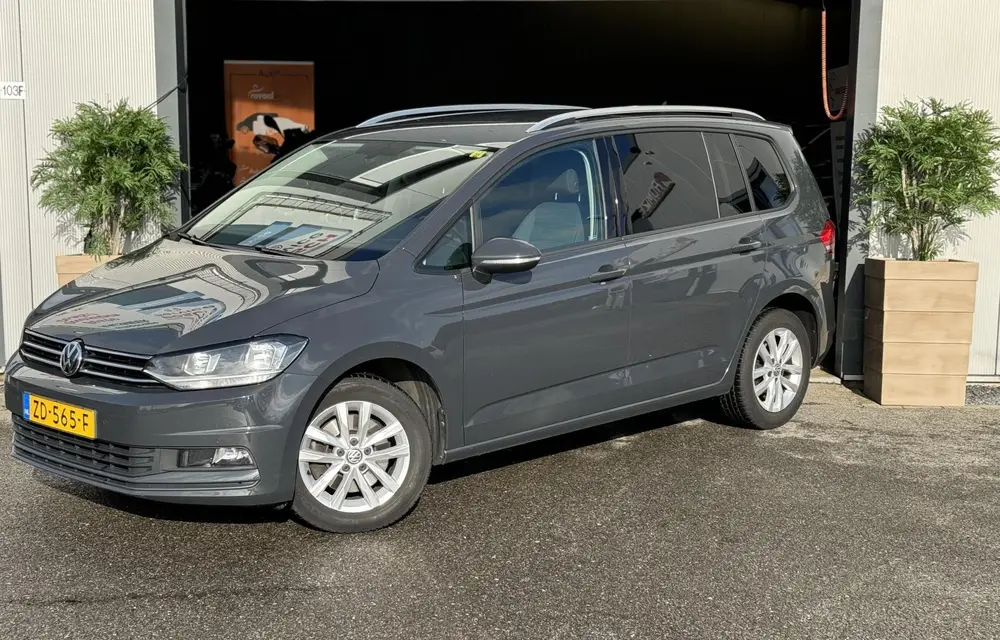 Volkswagen Touran 1.5 TSI Comfortline Business 7p / NAP / CA uit 2019, foto 7