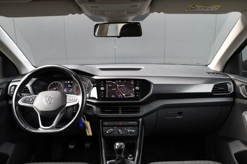Volkswagen T-Cross 1.0 TSI 95pk Life Navigatie Airco Adaptie uit 2021, foto 4