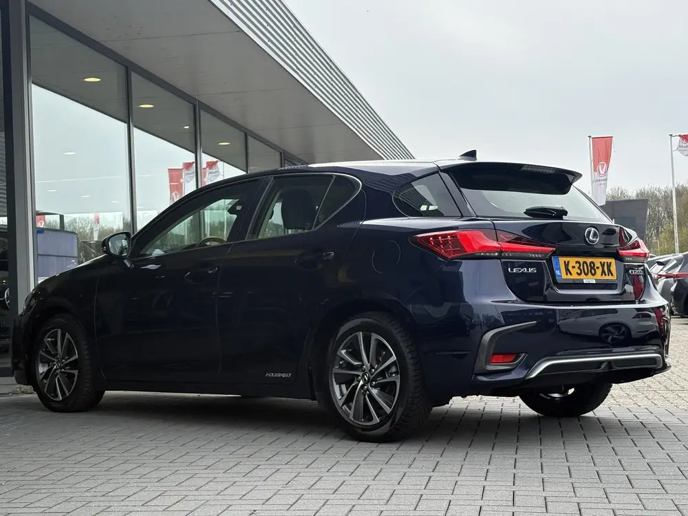 Lexus CT 200h Ultimate Edition 136pk | Achteruitrijcamera | uit 2021, foto 7