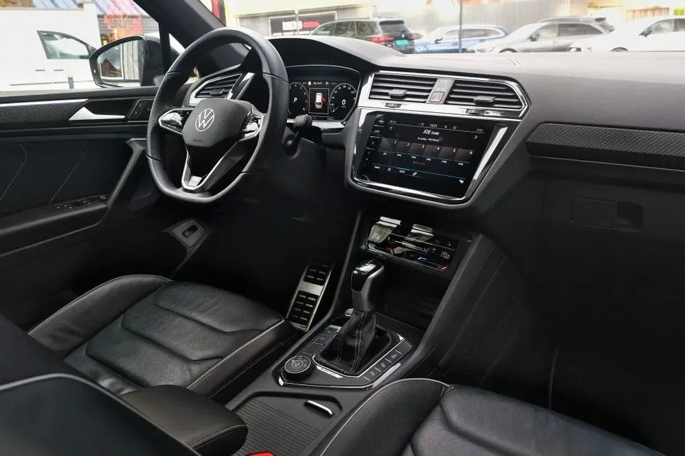 Volkswagen Tiguan 2.0 TSI R-Line 4Motion Pano, Digitaal, Led uit 2022, foto 18