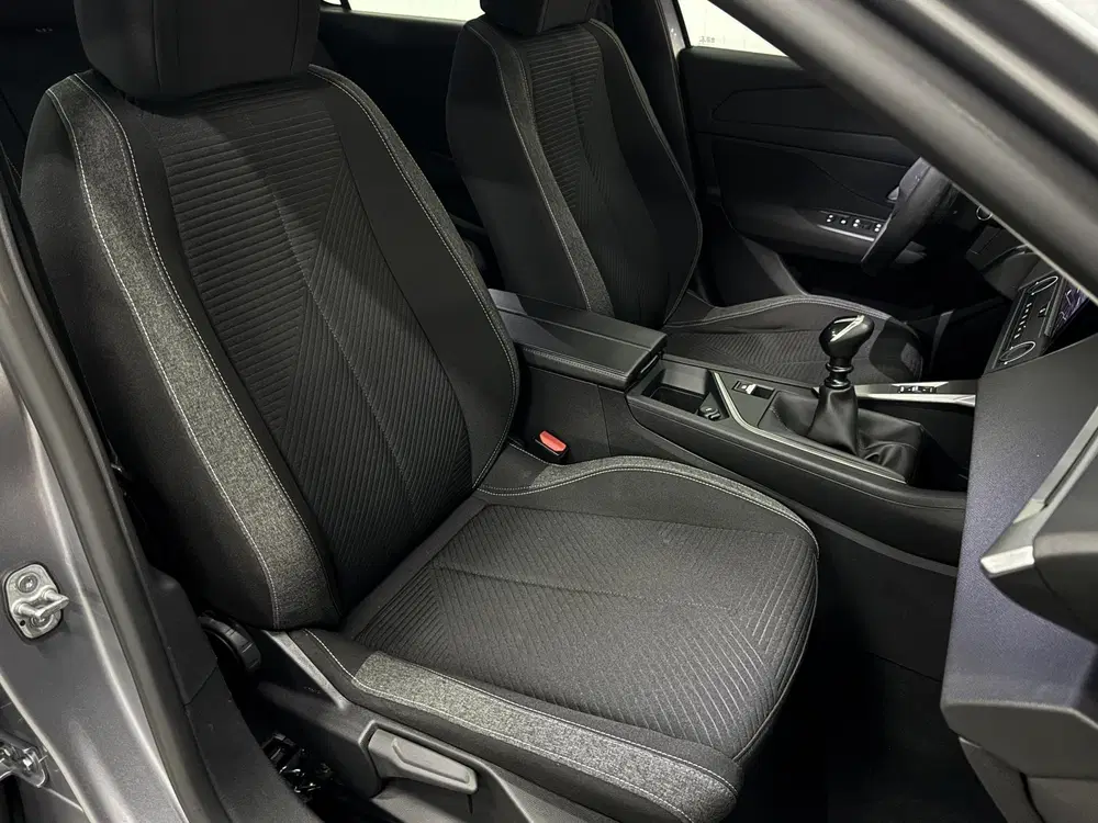 Peugeot 308 1.2 PureTech Active Pack Business DIGI-DAS uit 2022, foto 14