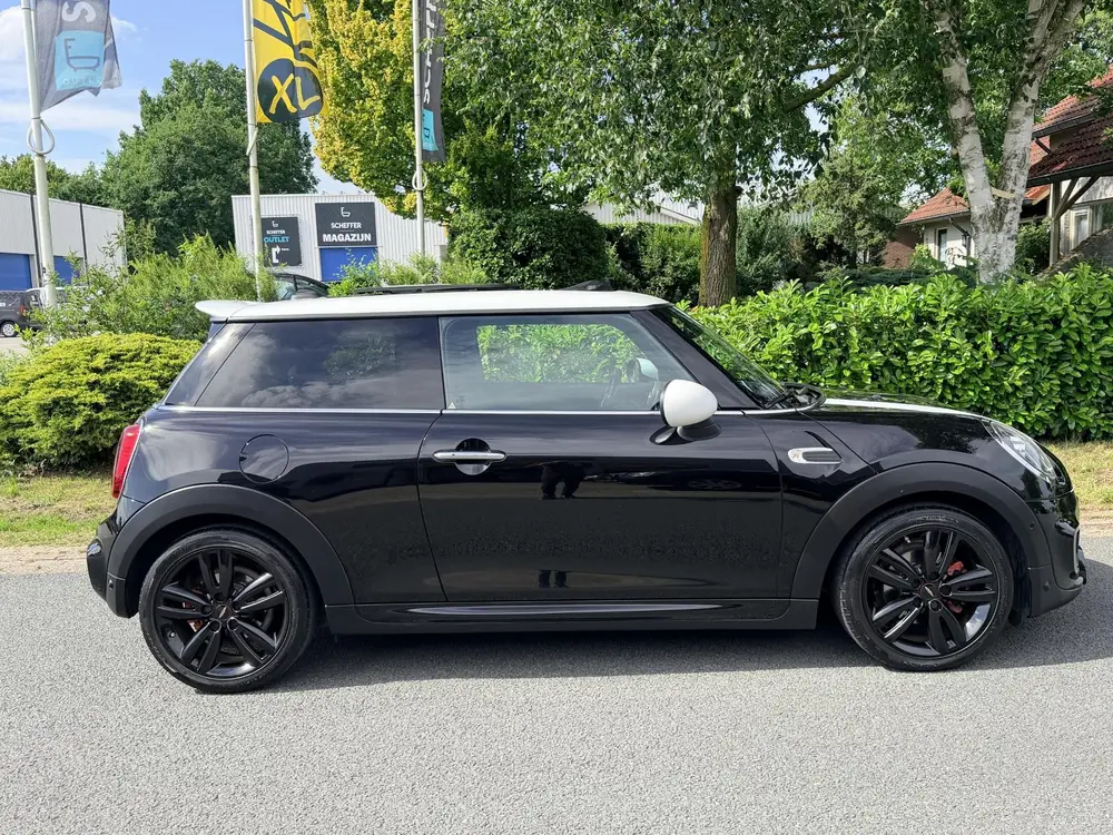 Mini Cooper 1.5 AUT 136PK JCW•Schaalstoelen•Pano uit 2019, foto 10