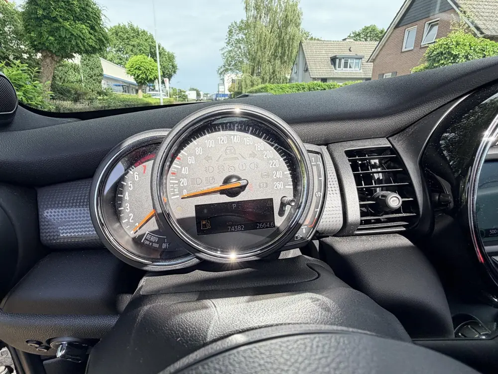 Mini Cooper 1.5 AUT 136PK JCW•Schaalstoelen•Pano uit 2019, foto 19