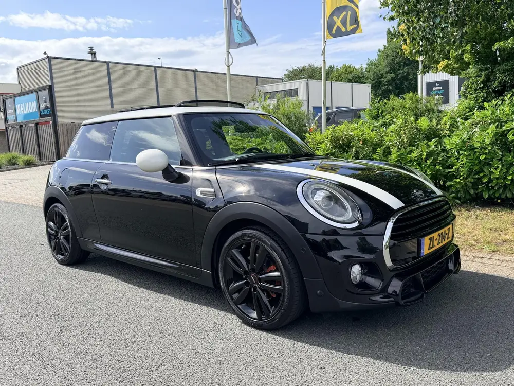 Mini Cooper 1.5 AUT 136PK JCW•Schaalstoelen•Pano uit 2019, foto 9