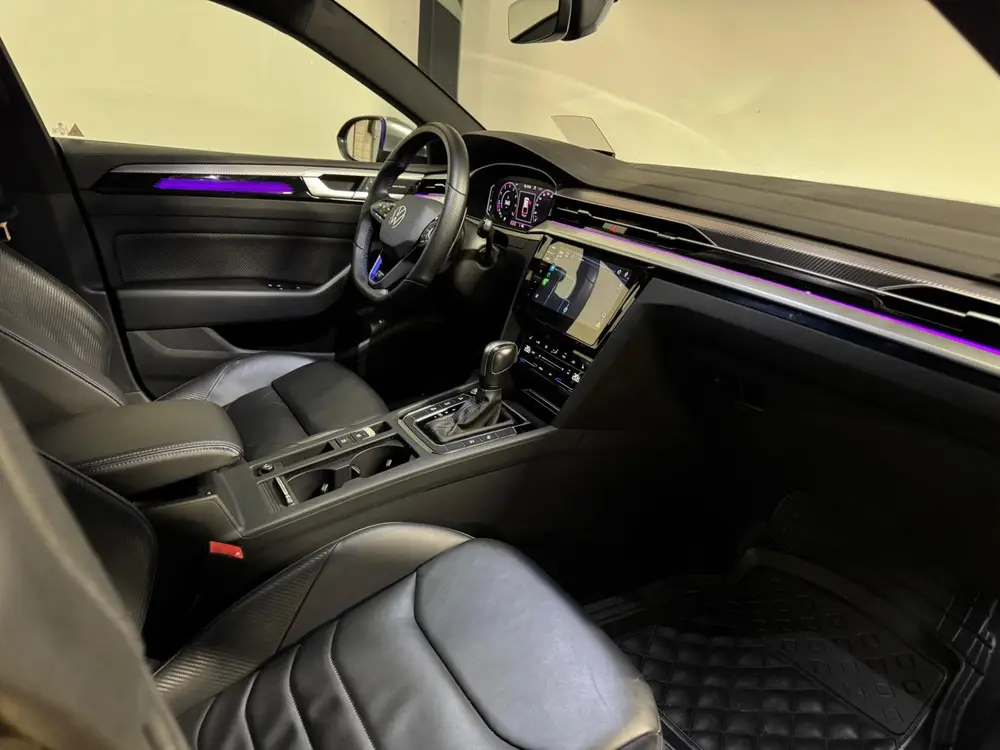 Volkswagen Arteon 2.0 TSI R PANO KEYLESS HUD VOL' uit 2023, foto 16
